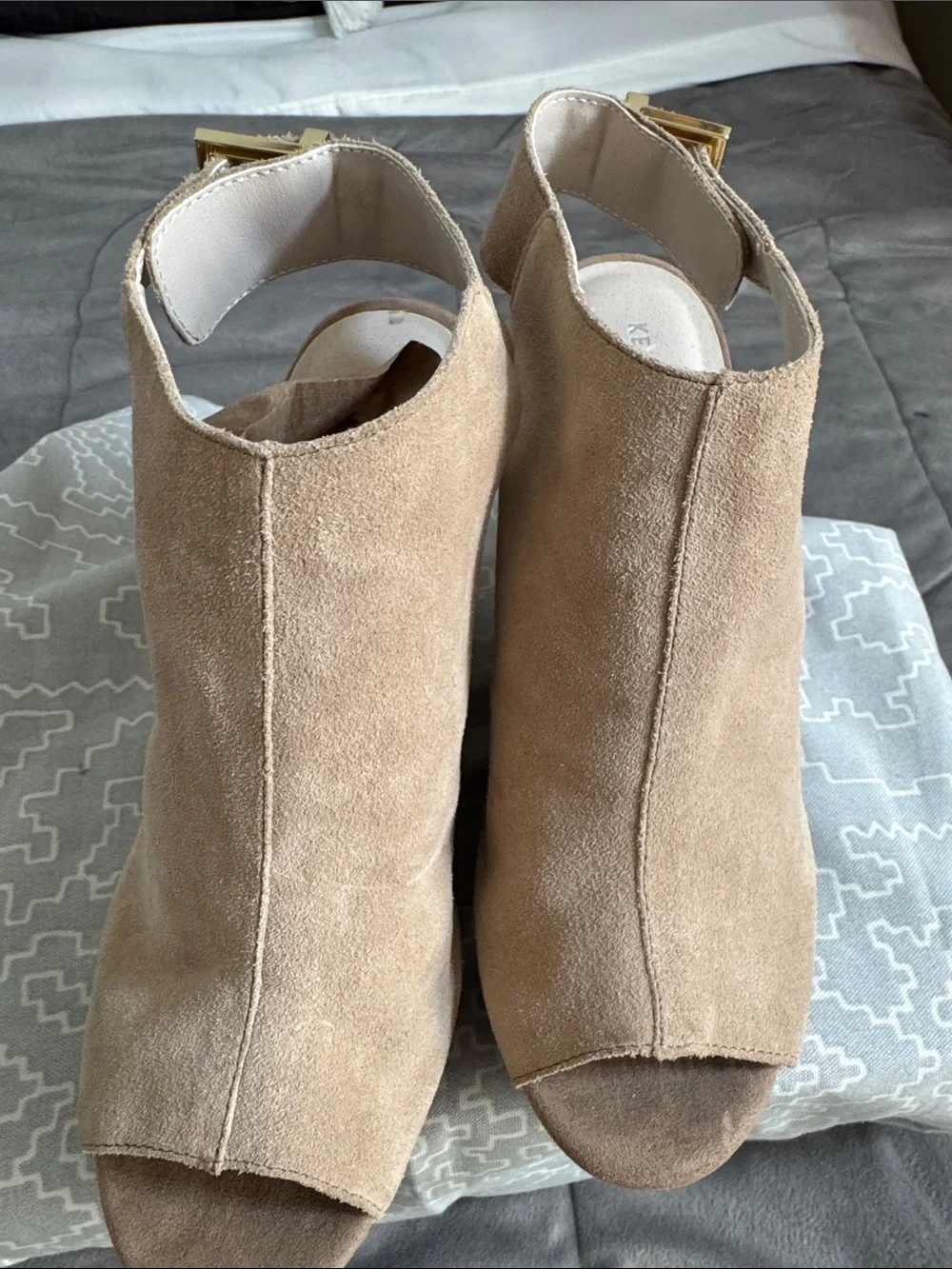 Kenneth Cole Reaction Neutral Suede Open-Toe Wedge Sandals